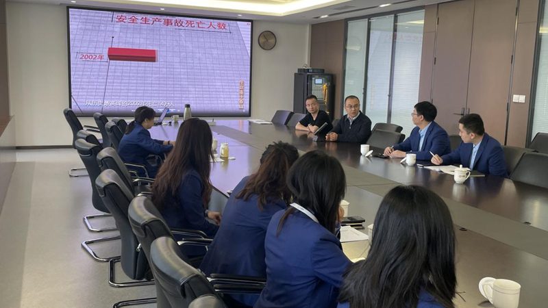 上海在职研究生培训学费：揭秘影响价格的关键因素**