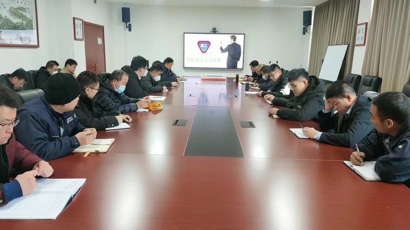 小标题：企业培训师资力量的重要性